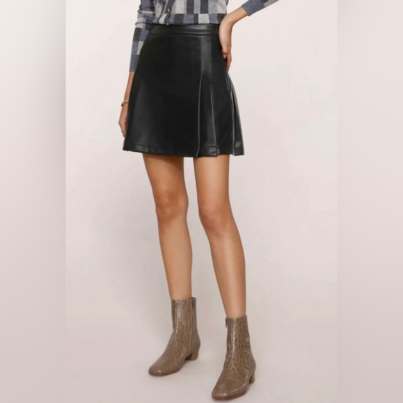 H&M Flowy High Rise Leather Skirt size 6 - Picture 2 of 5